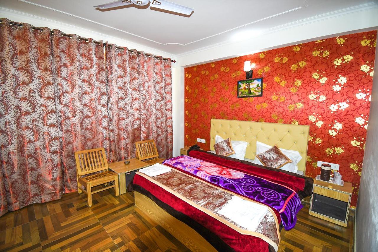 Kullu Manali Inn Екстер'єр фото